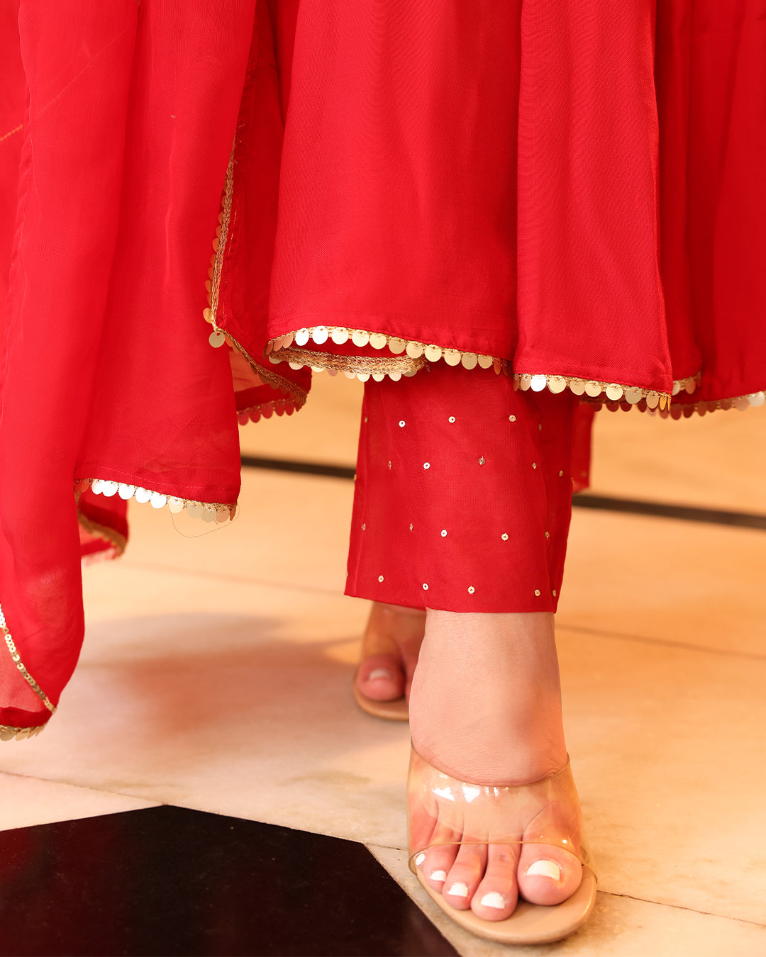 INAAYAT RED Suit SET
