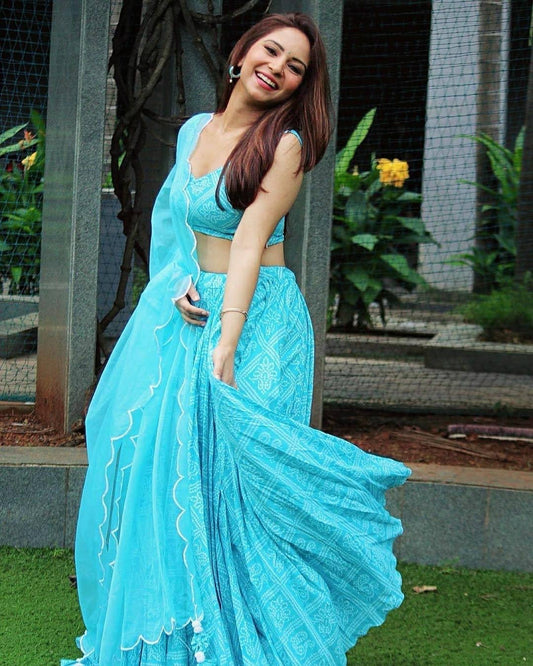 Blue Bandhej Lehenga With Organza Dupatta
