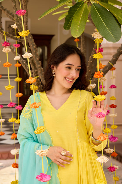 Ishqiya Yellow Suit Set